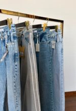 Jeansy baggy z przetarciami i8 Love - obrazek 5