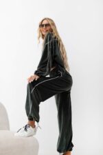 Emerald Velvet - obrazek 2